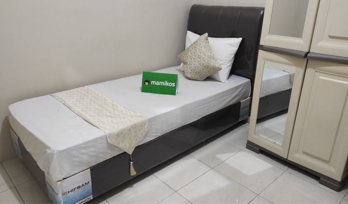 Kost Hexa Jababeka Lux Lnt 1/2